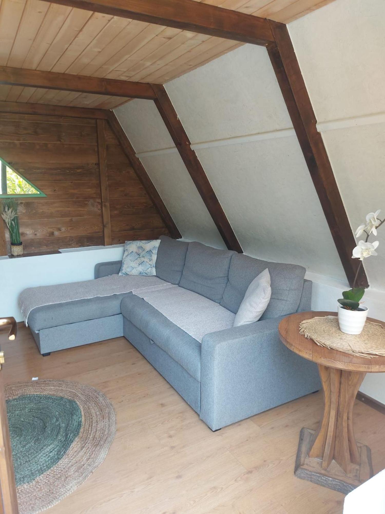 Balabani Local Stay Golubovci Zewnętrze zdjęcie